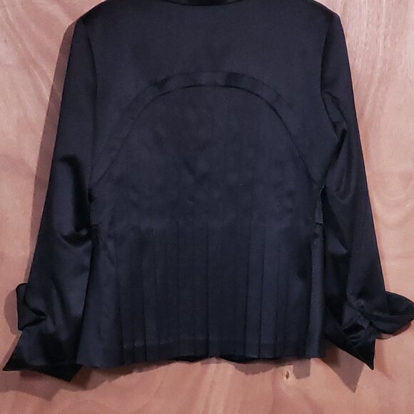 Black Dress Blazer - Picture 2 of 4